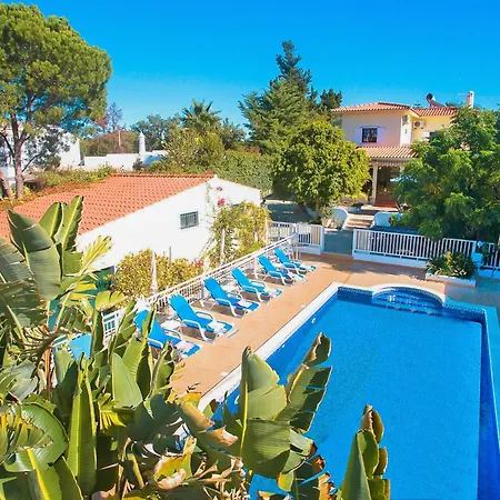 Villa In Albufeira With Private Pool & Beaches Vila
