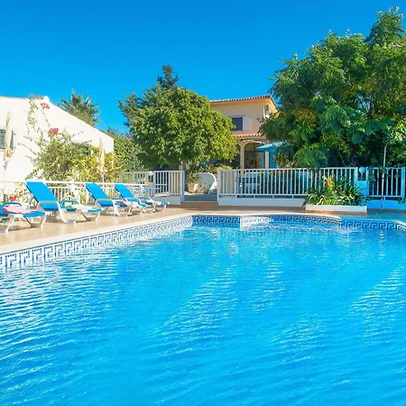 Villa In Albufeira With Private Pool & Beaches * البوفيرا