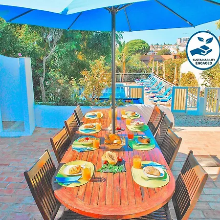 Vila Villa In Albufeira With Private Pool & Beaches Albufeira